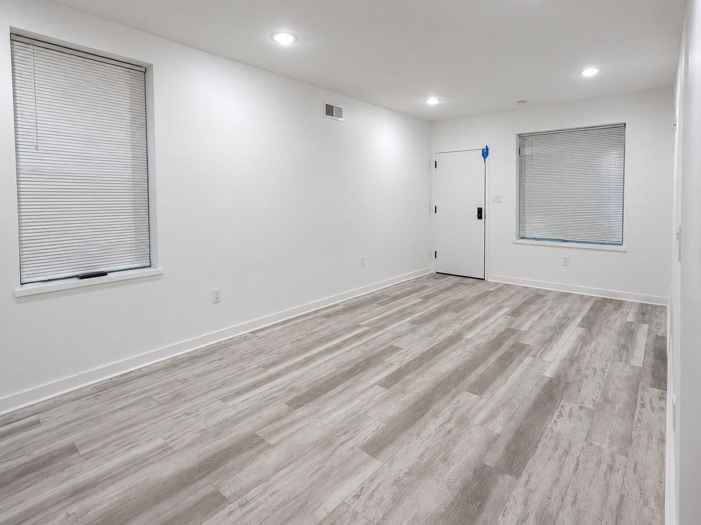Philadelphia Apartment: 129 S 51st Street 1F