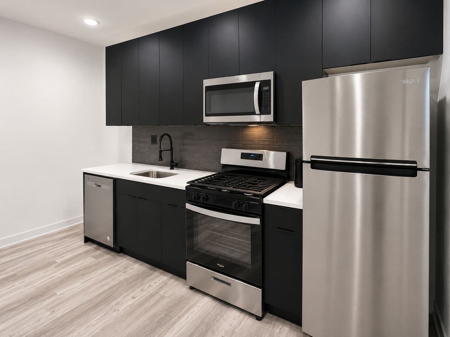 Philadelphia Apartment: 129 S 51st Street 1F