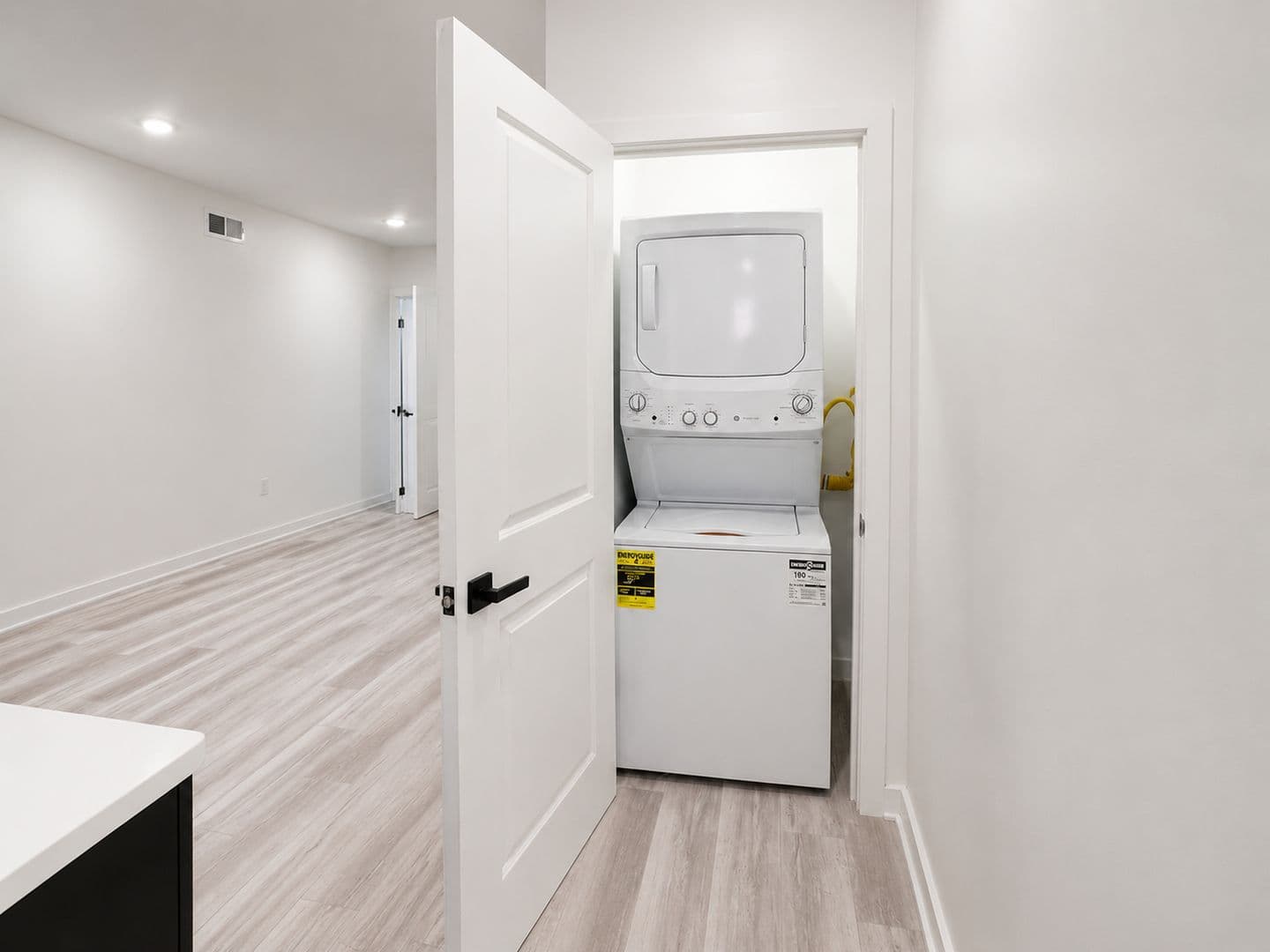 Philadelphia Apartment: 129 S 51st Street 1F