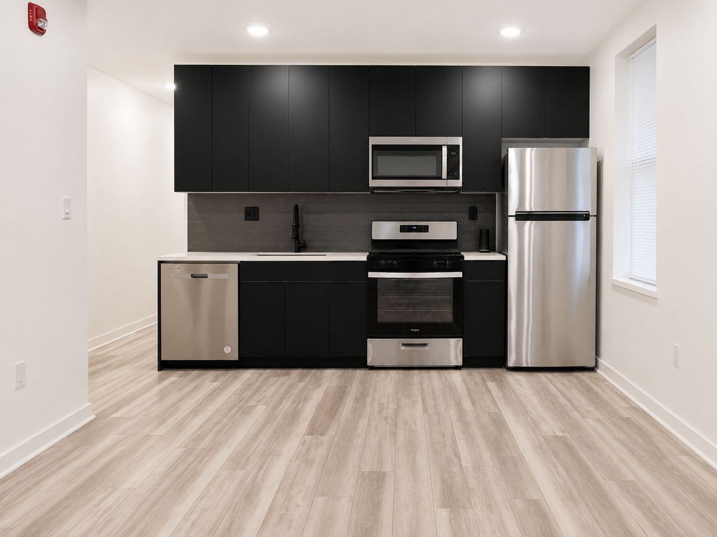 Philadelphia Apartment: 129 S 51st Street 1F