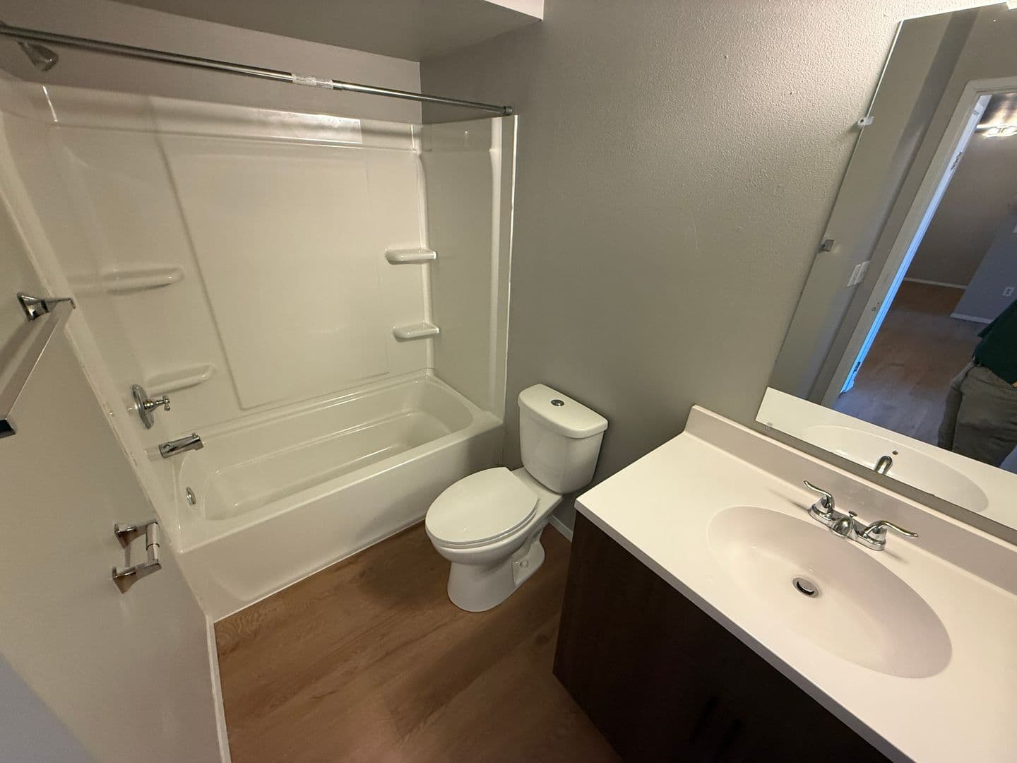 Milwaukee Apartment: 3278 North Dousman St.