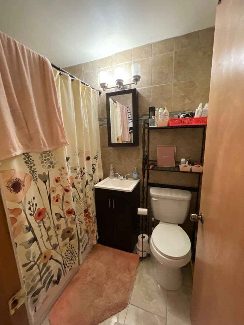 Wauwatosa Apartment: 6225 Milwaukee Ave.