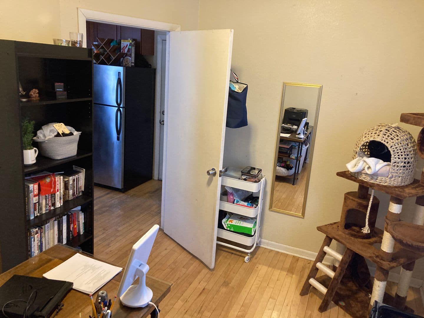 Milwaukee Apartment: 1118 E. Kane Pl.