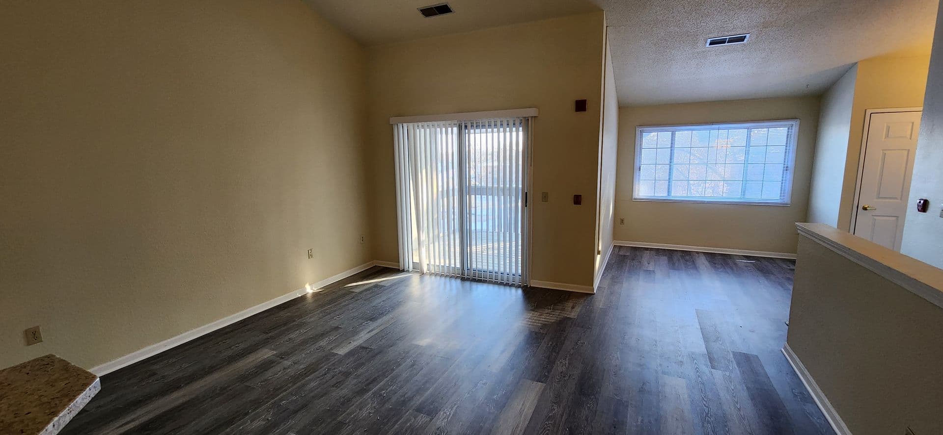 Wauwatosa Apartment: 10051 W. Lisbon Ave.