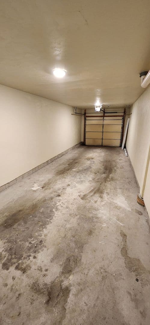 Wauwatosa Apartment: 10051 W. Lisbon Ave.