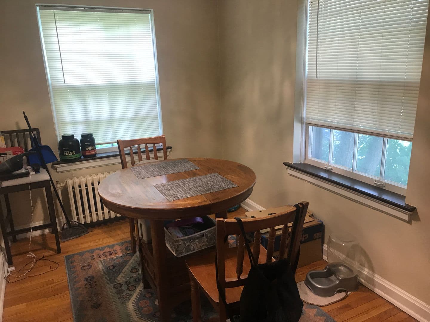 Wauwatosa Apartment: 1423 Martha Washington Dr.