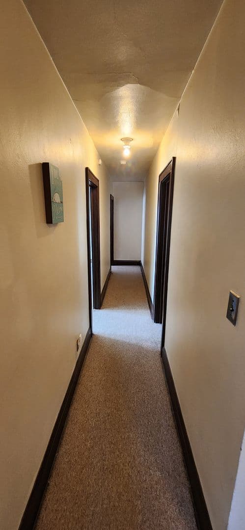 Milwaukee Apartment: 5104 W. Wisconsin Ave.