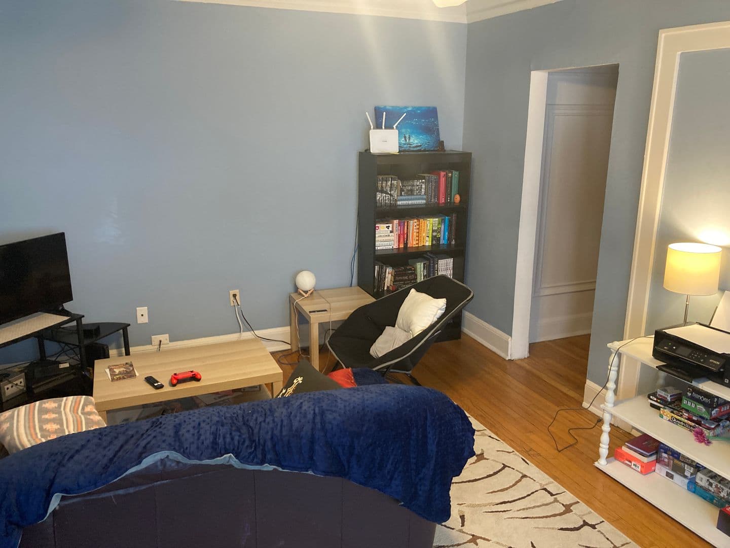Milwaukee Apartment: 1720 E. NEWPORT AVE.