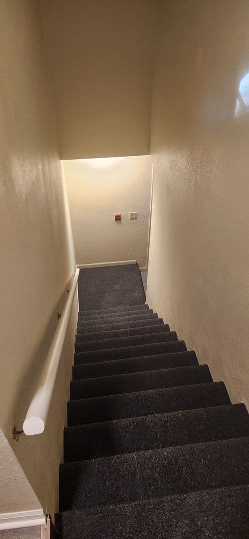 Wauwatosa Apartment: 10051 W. Lisbon Ave.