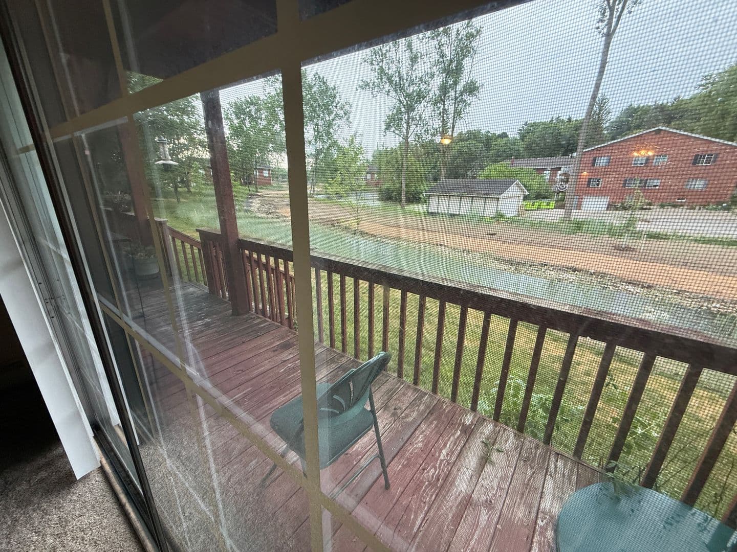 Thiensville Apartment: 200 Williamsburg Dr.
