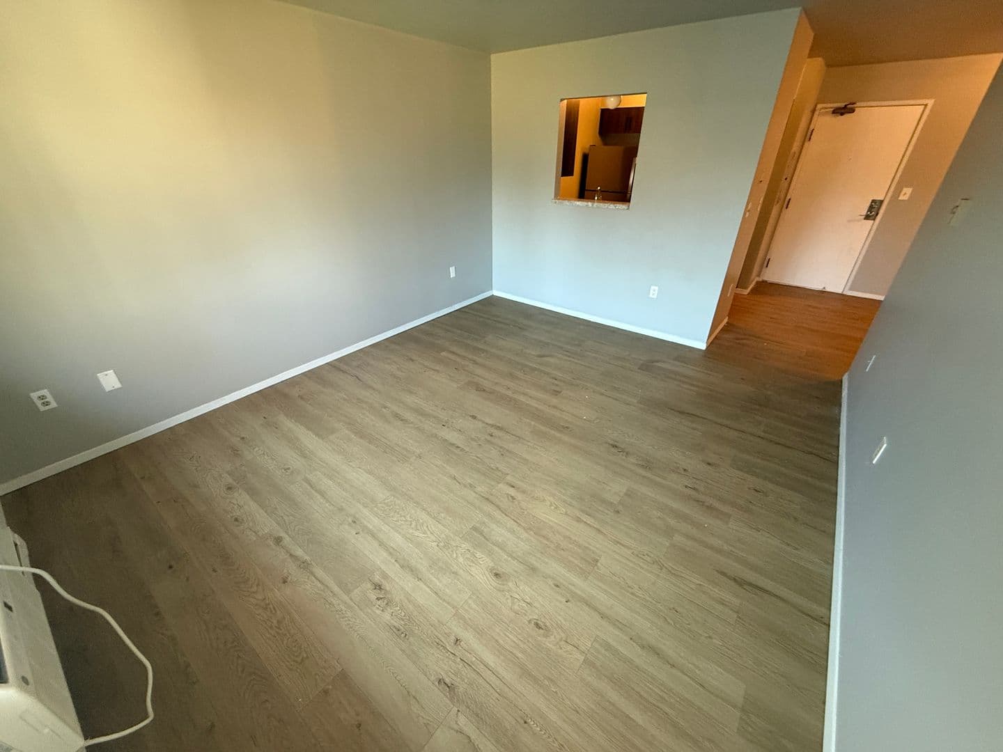 Milwaukee Apartment: 3278 North Dousman St.