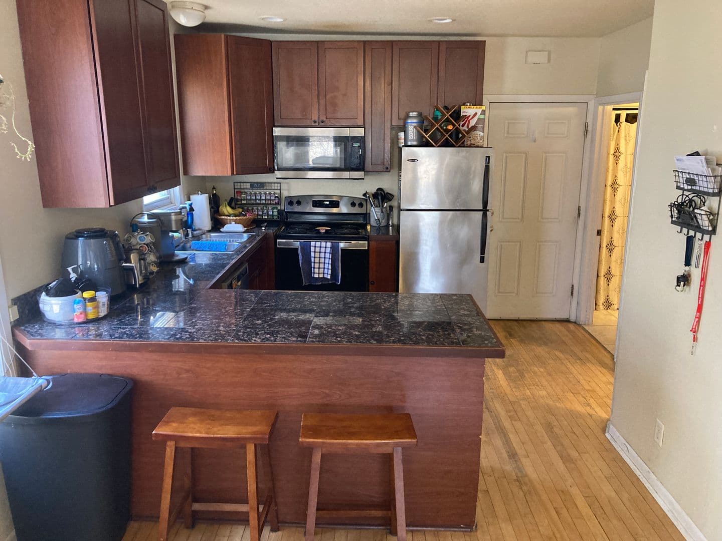 Milwaukee Apartment: 1118 E. Kane Pl.