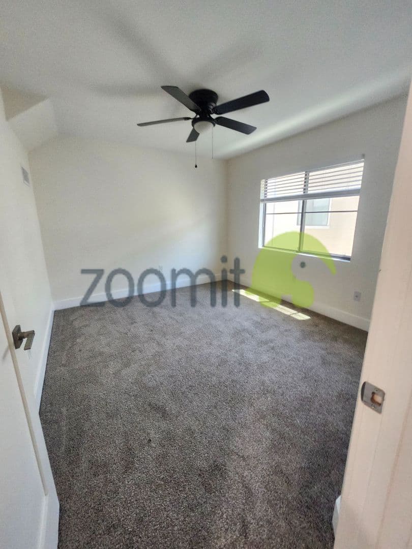 Tempe Apartment: 1020 E Spence Ave #1003