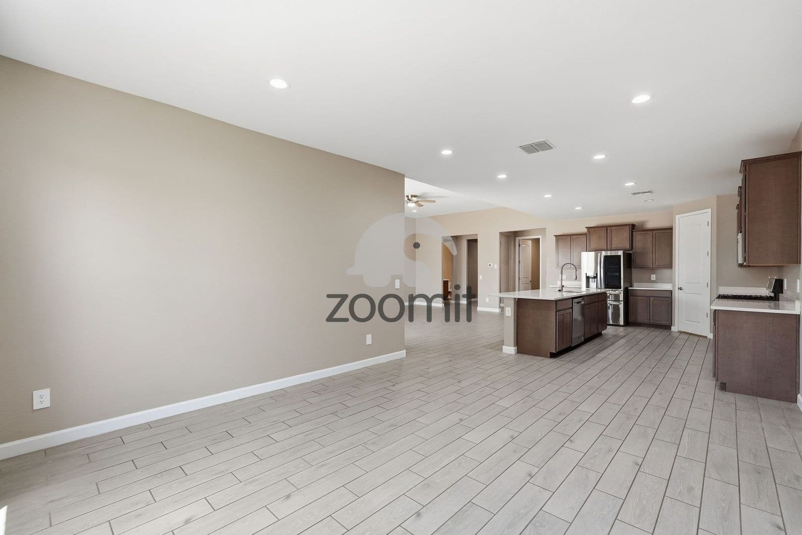 Maricopa House: 38213 West San Clemente Street