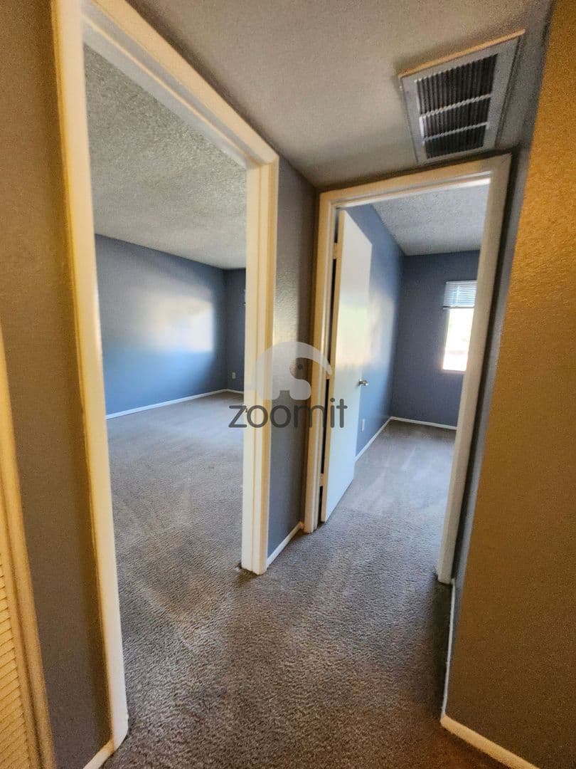 Phoenix Townhome: 4264 North 68th Drive