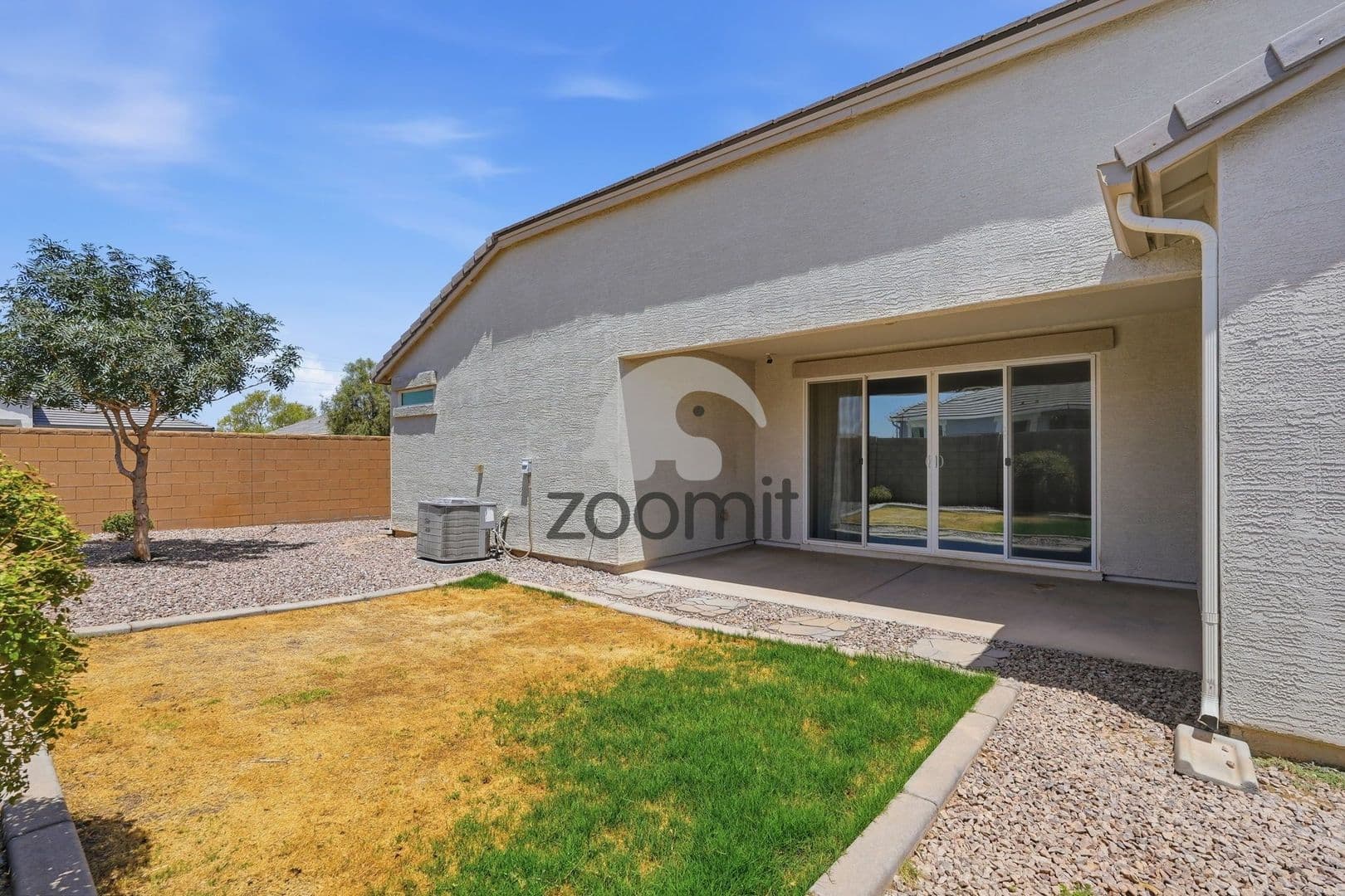 Maricopa House: 38213 West San Clemente Street