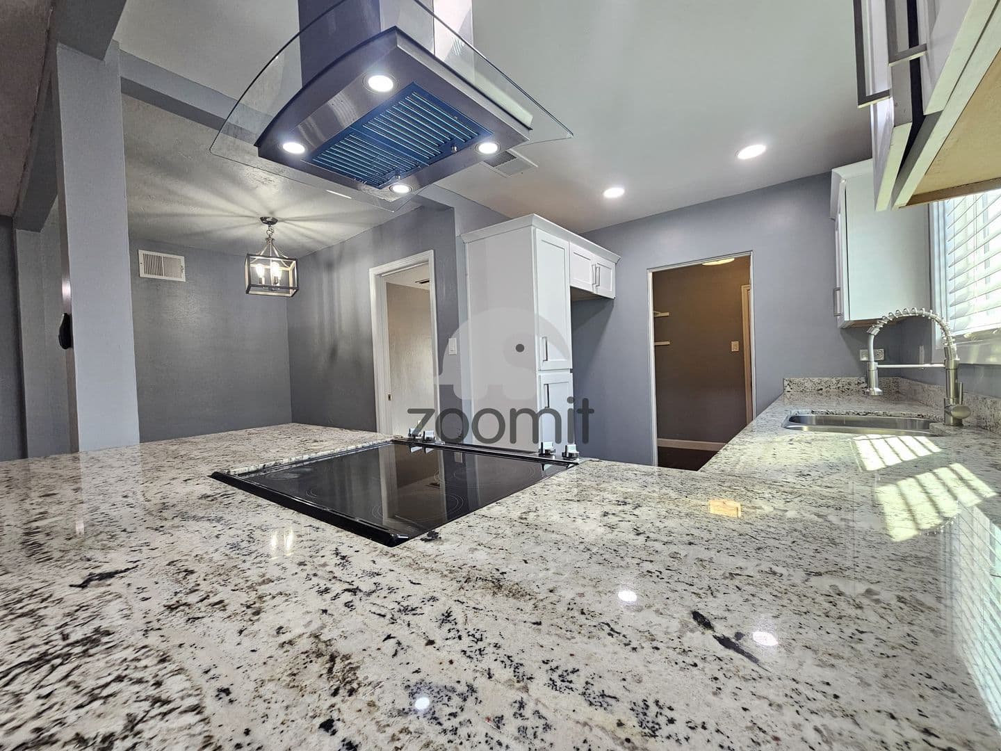Phoenix House: 1705 W Montecito Ave
