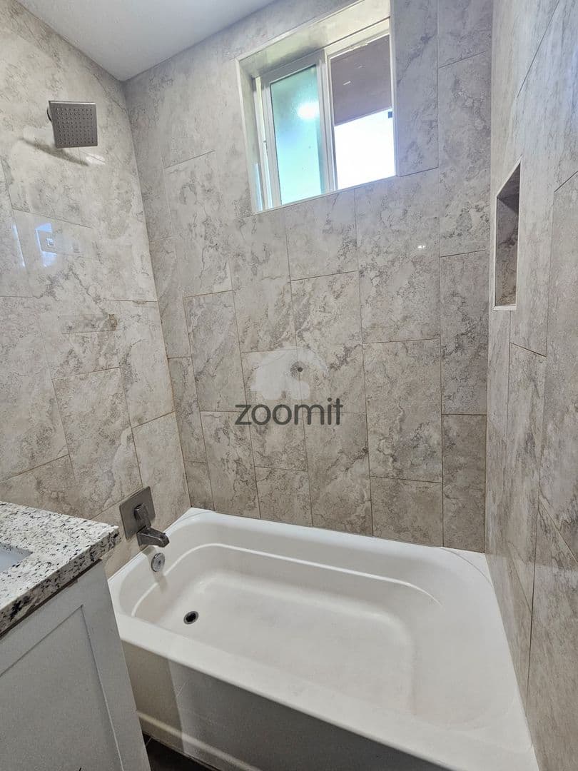 Phoenix House: 1705 W Montecito Ave