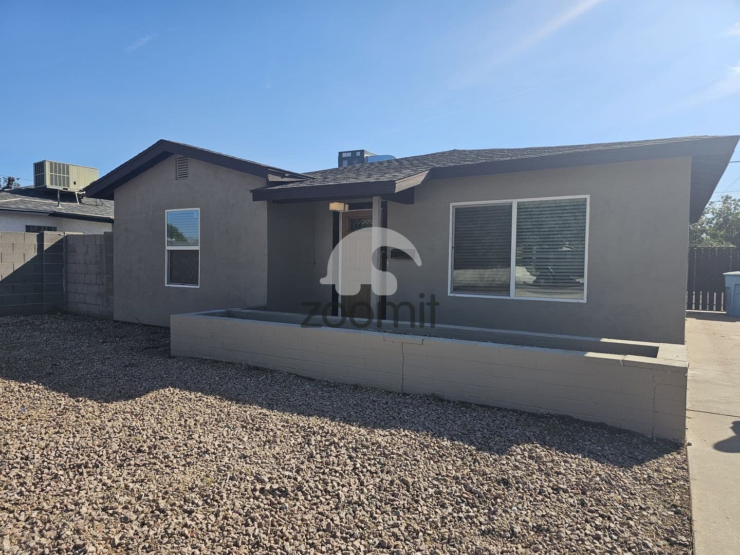 Phoenix House: 1705 W Montecito Ave