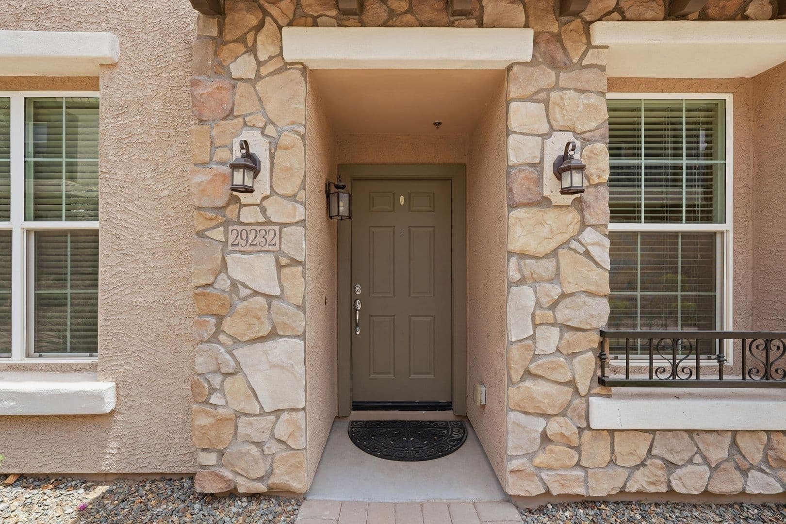 Peoria House: 29232 North 123rd Lane