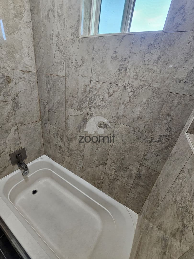 Phoenix House: 1705 W Montecito Ave