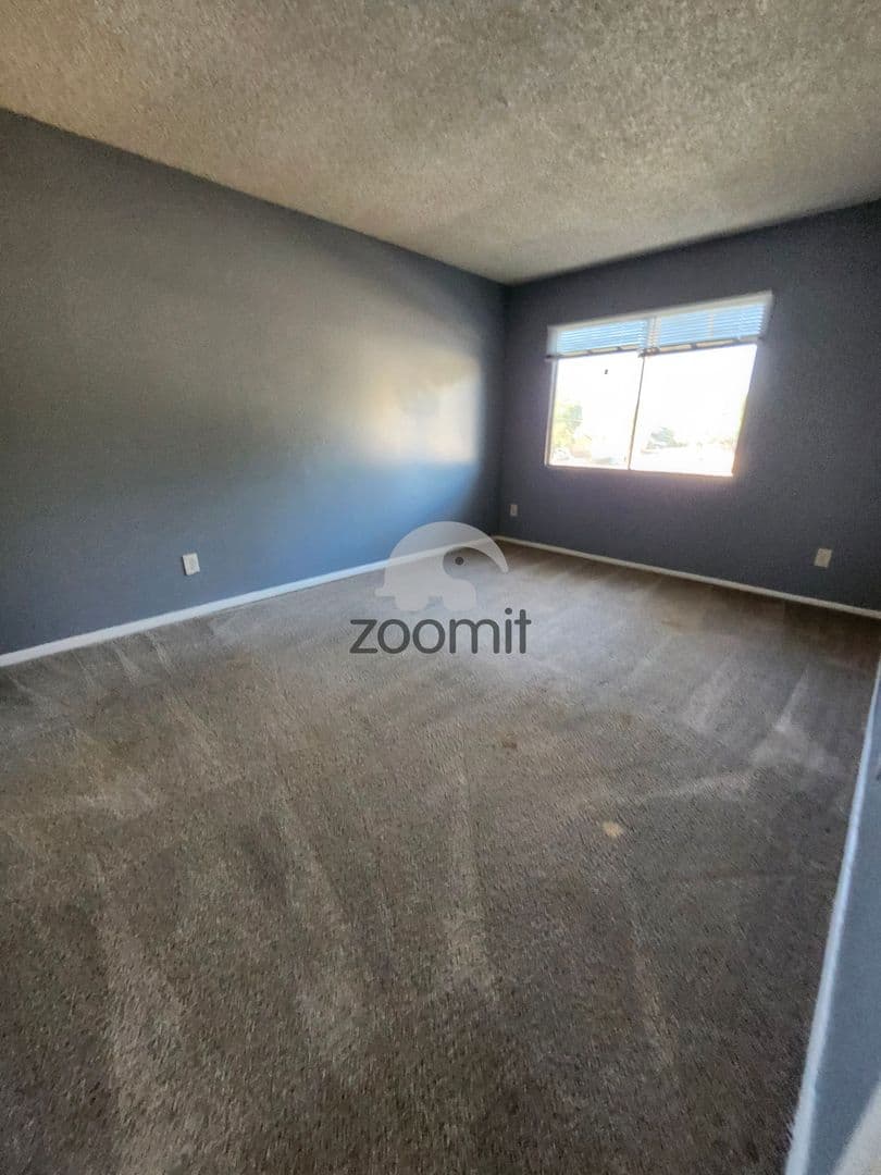 Phoenix Townhome: 4264 North 68th Drive