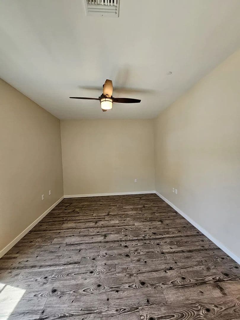 Tempe Apartment: 959 South Ash Avenue