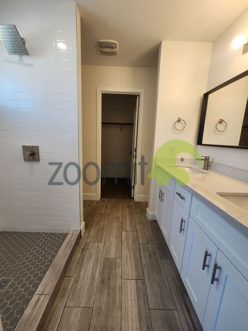 Tempe Apartment: 1020 E Spence Ave #1003
