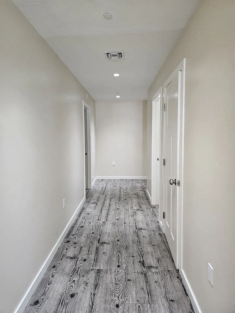 Tempe Apartment: 959 South Ash Avenue