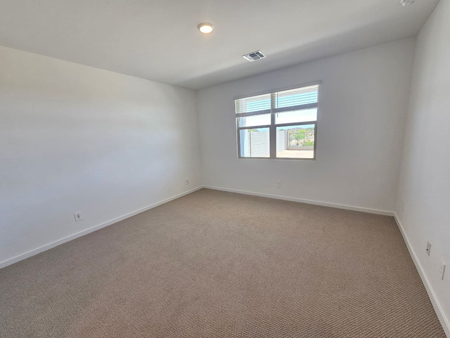 Surprise House: 26007 N 160th Lane