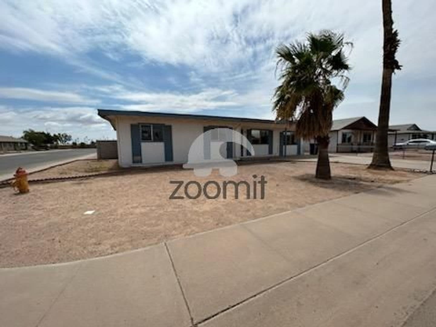 Casa Grande House: 201 West Barrus Place