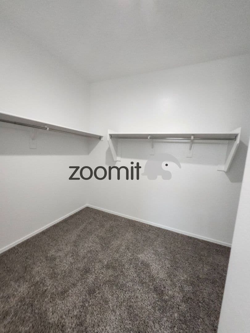 Coolidge House: 701 N 13th Pl