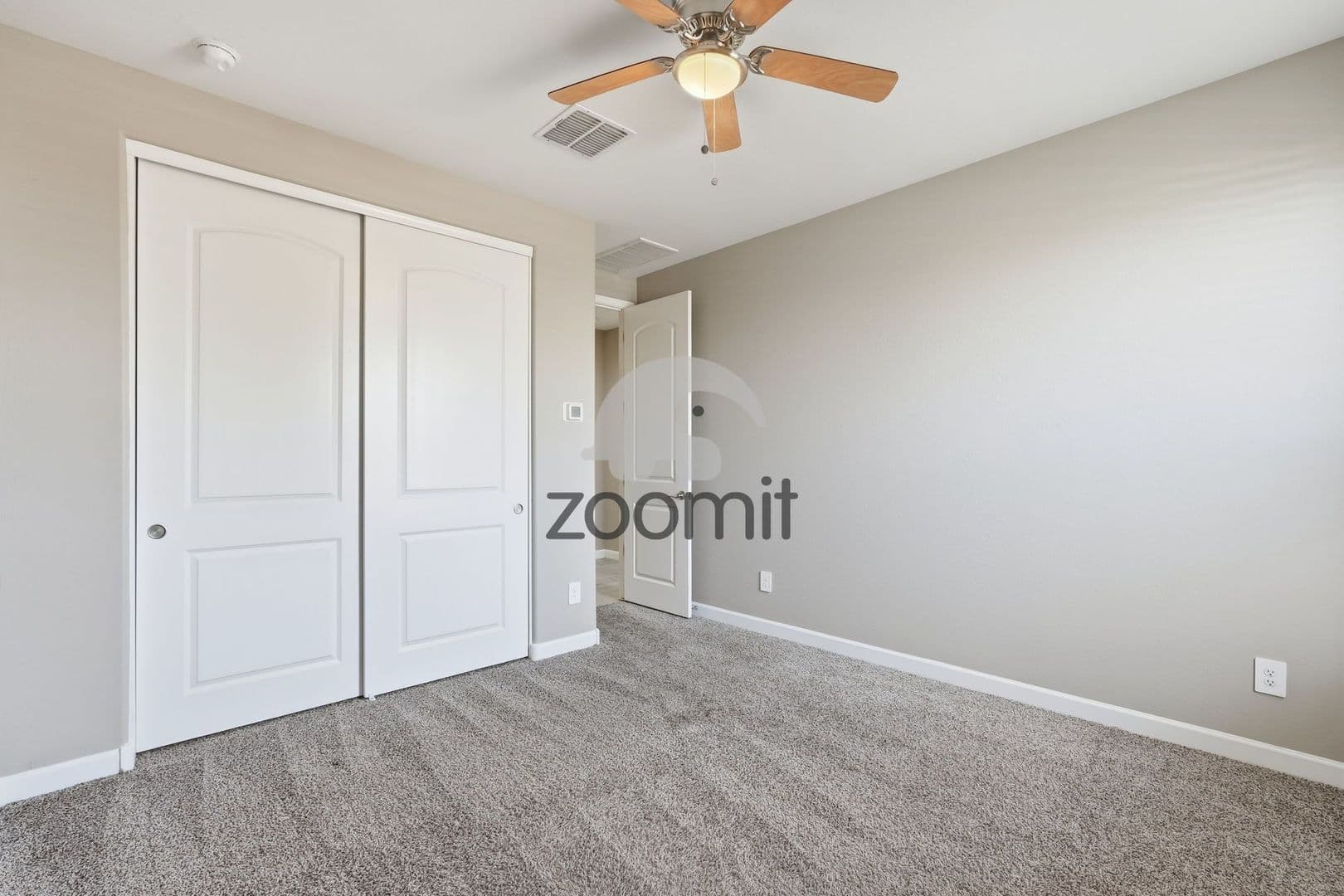 Maricopa House: 38213 West San Clemente Street