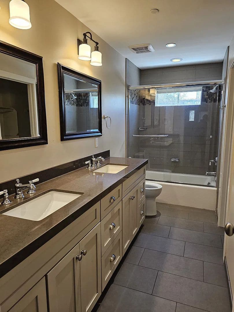 Tempe Apartment: 959 South Ash Avenue