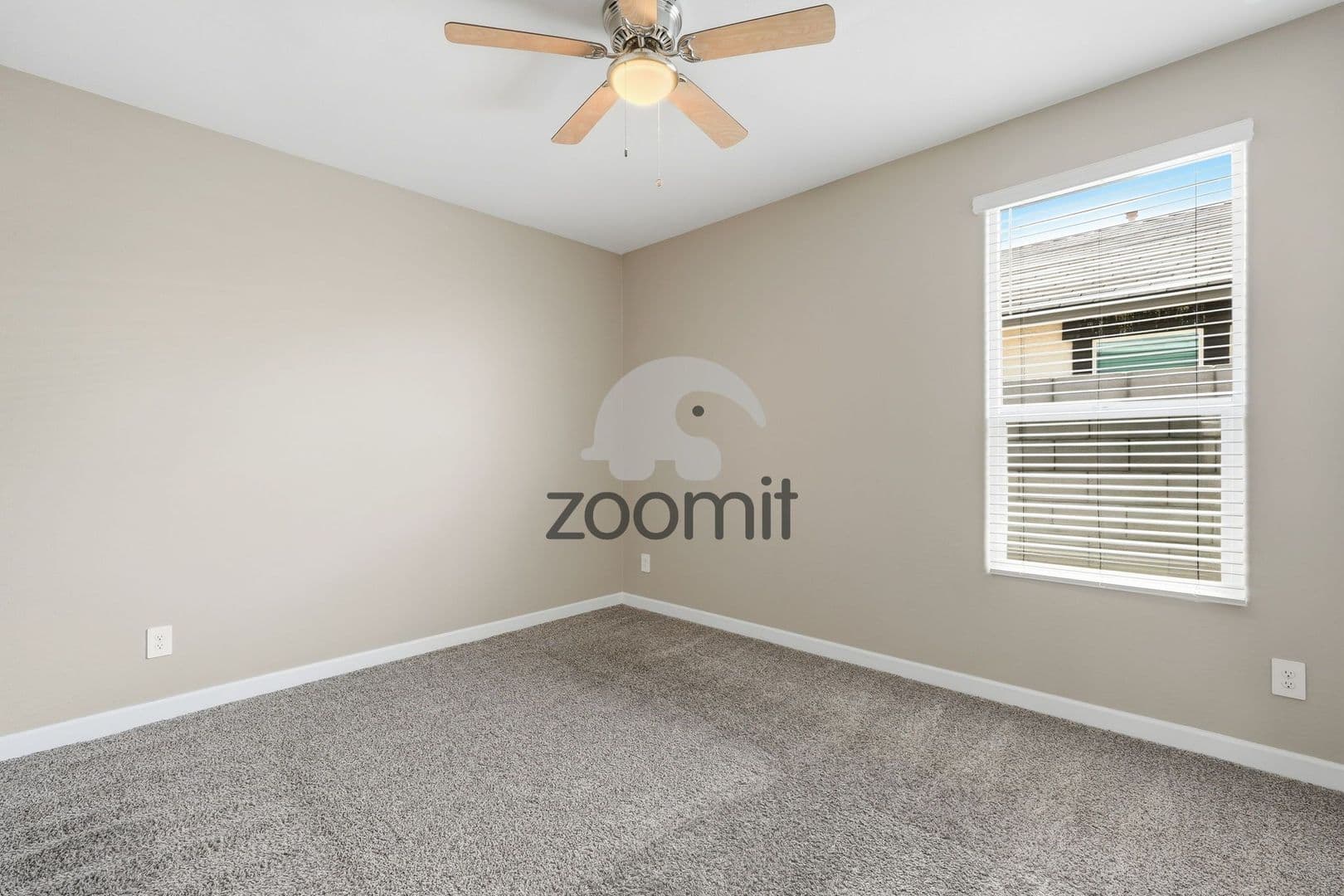 Maricopa House: 38213 West San Clemente Street