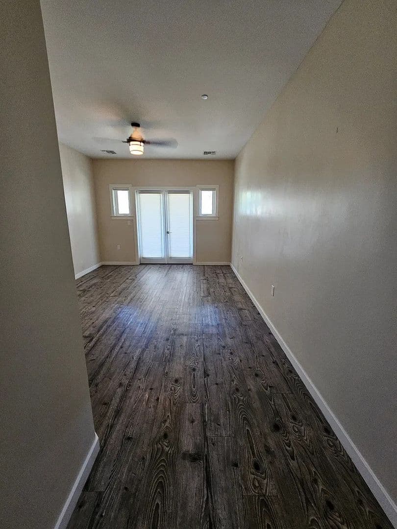 Tempe Apartment: 959 South Ash Avenue