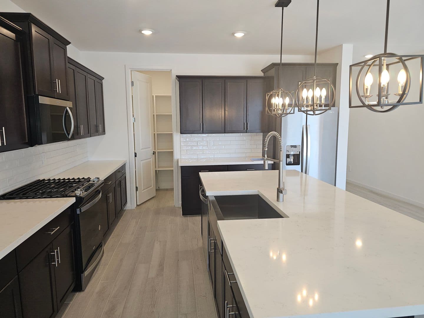 Surprise House: 26007 N 160th Lane