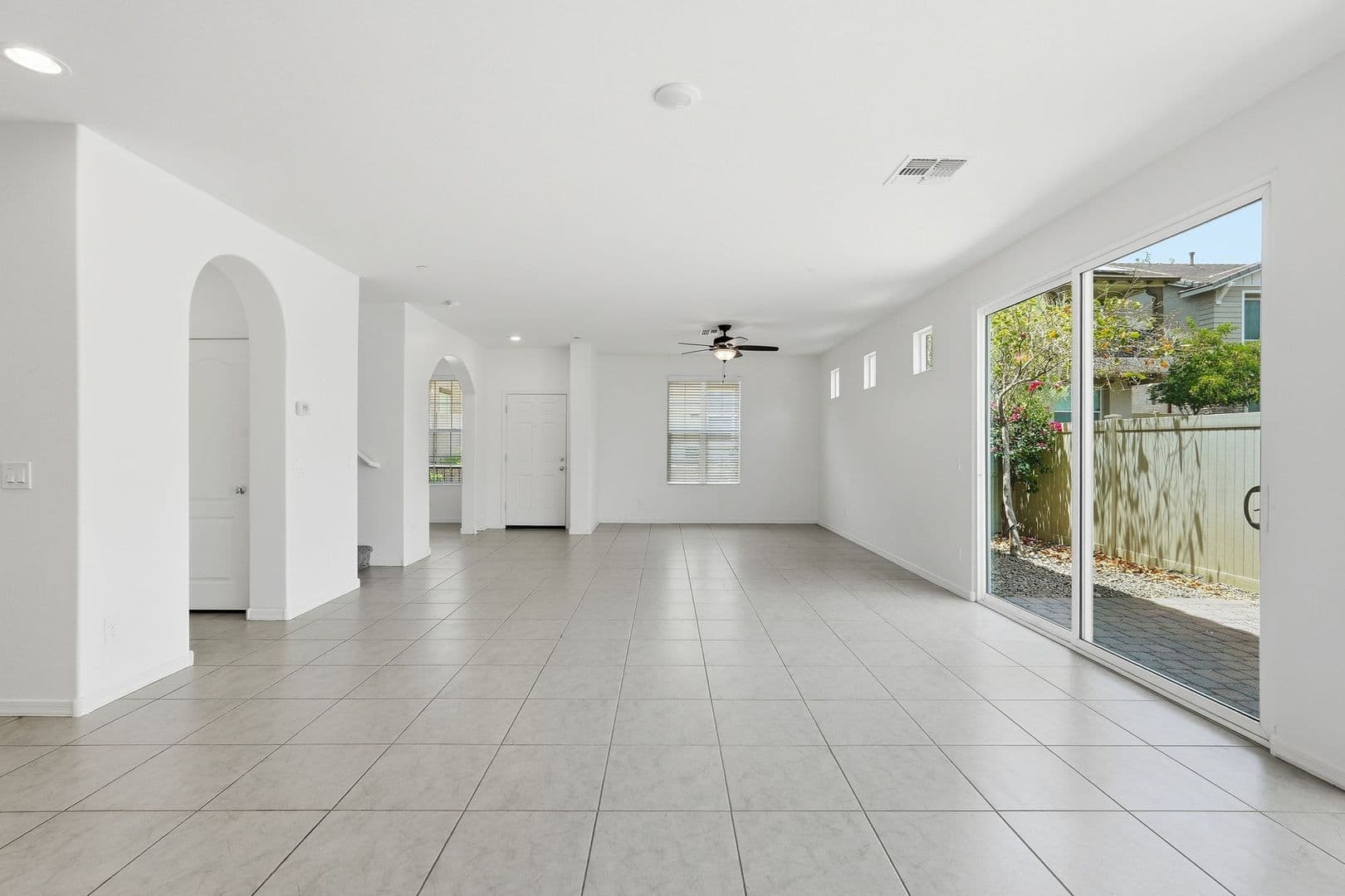 Peoria House: 29232 North 123rd Lane