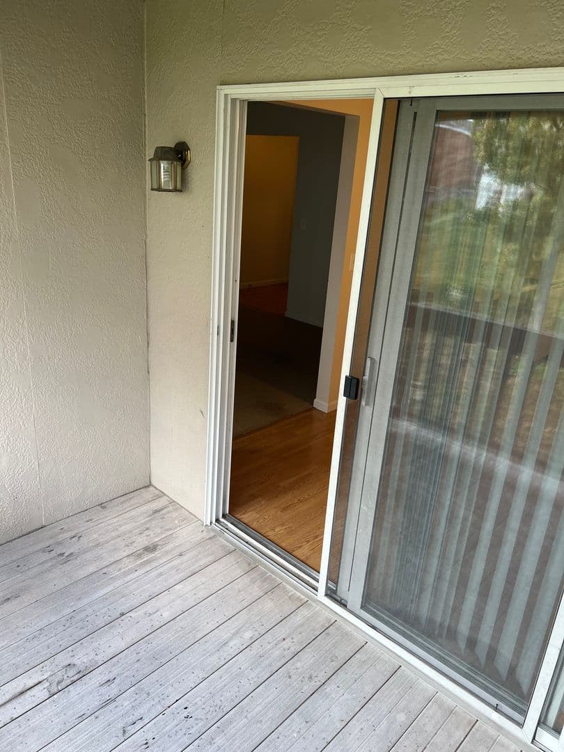 Crescent Springs Apartment: 634 Spille Ct.