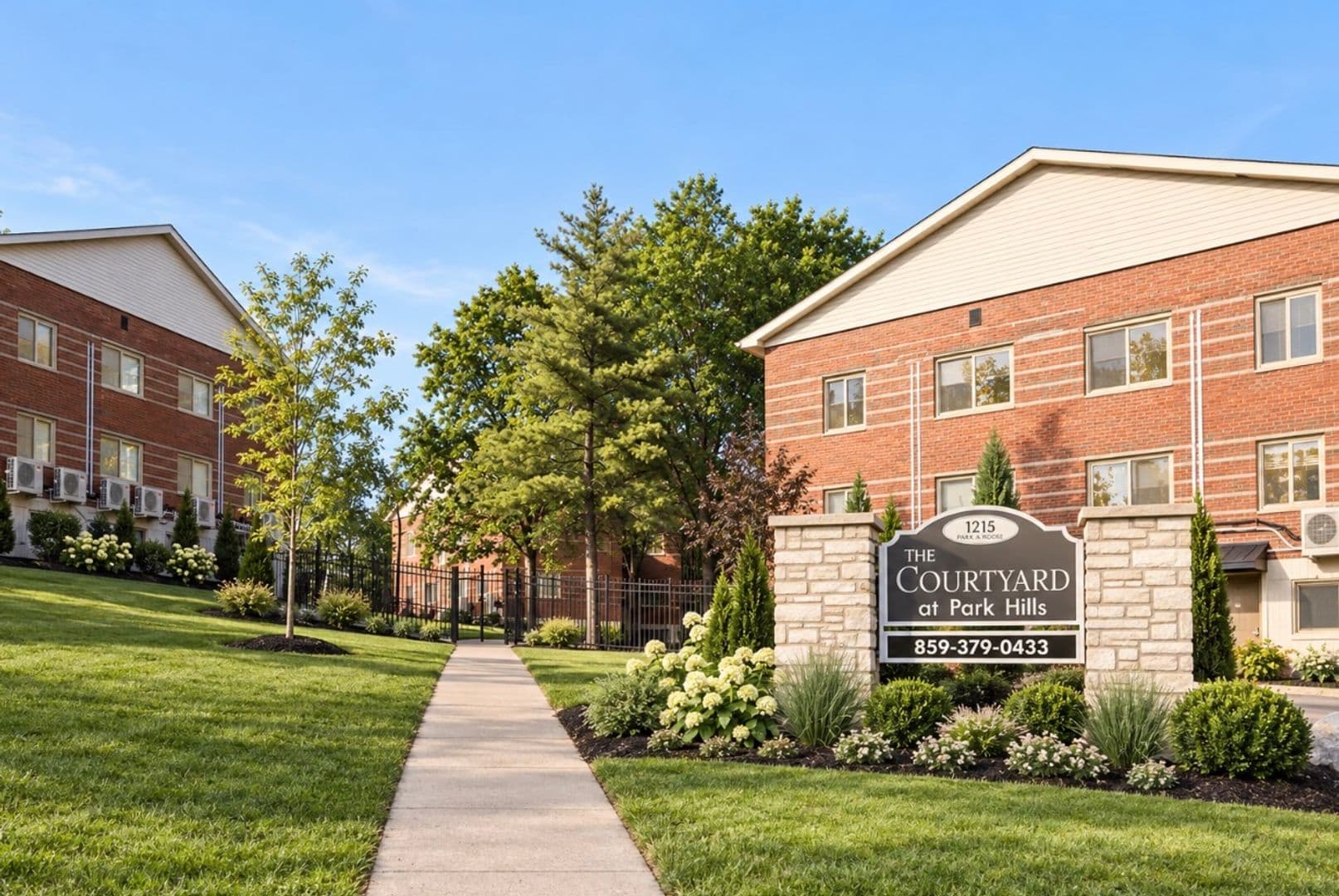 Park Hills Apartment: 1215 Elberta Cr.