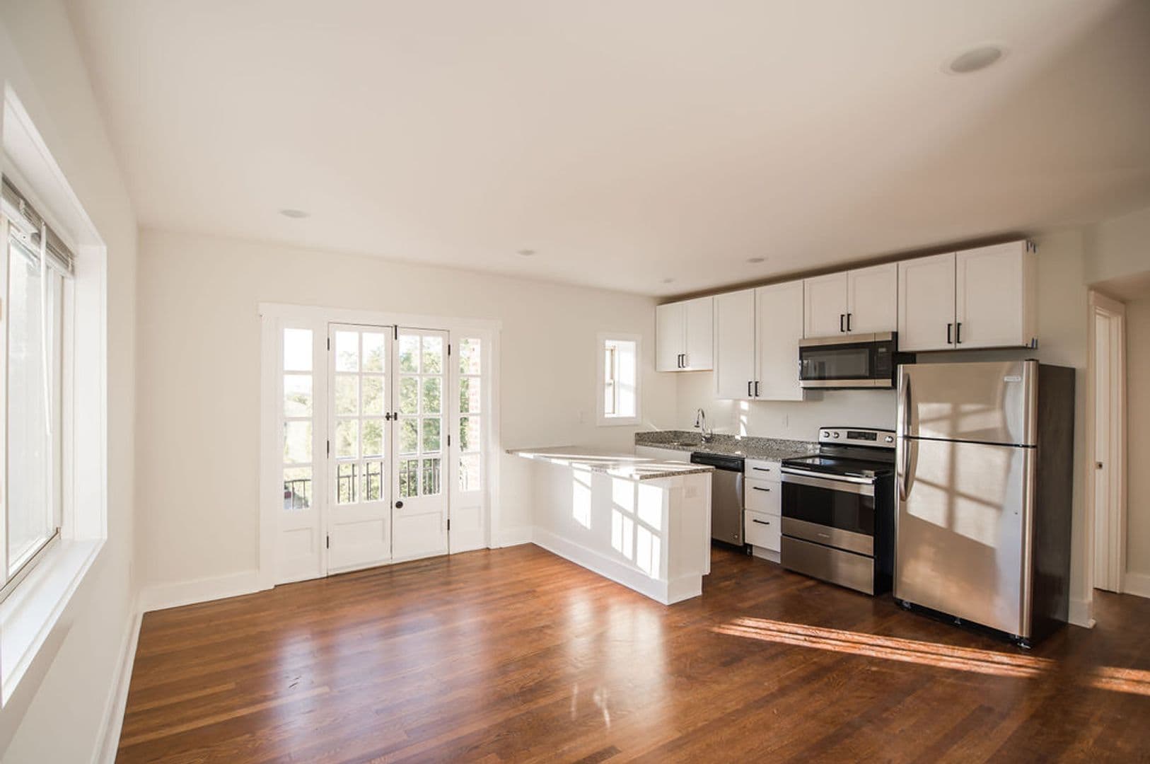 Ft. Mitchell Apartment: 2531 Dixie Hwy