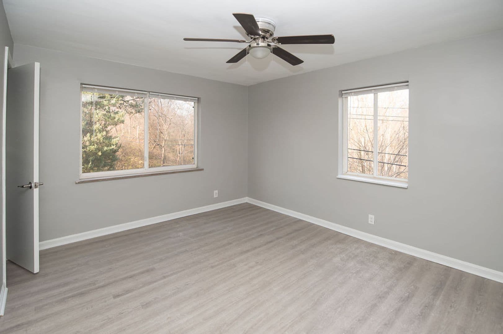 Park Hills Apartment: 1215 Elberta Cr.