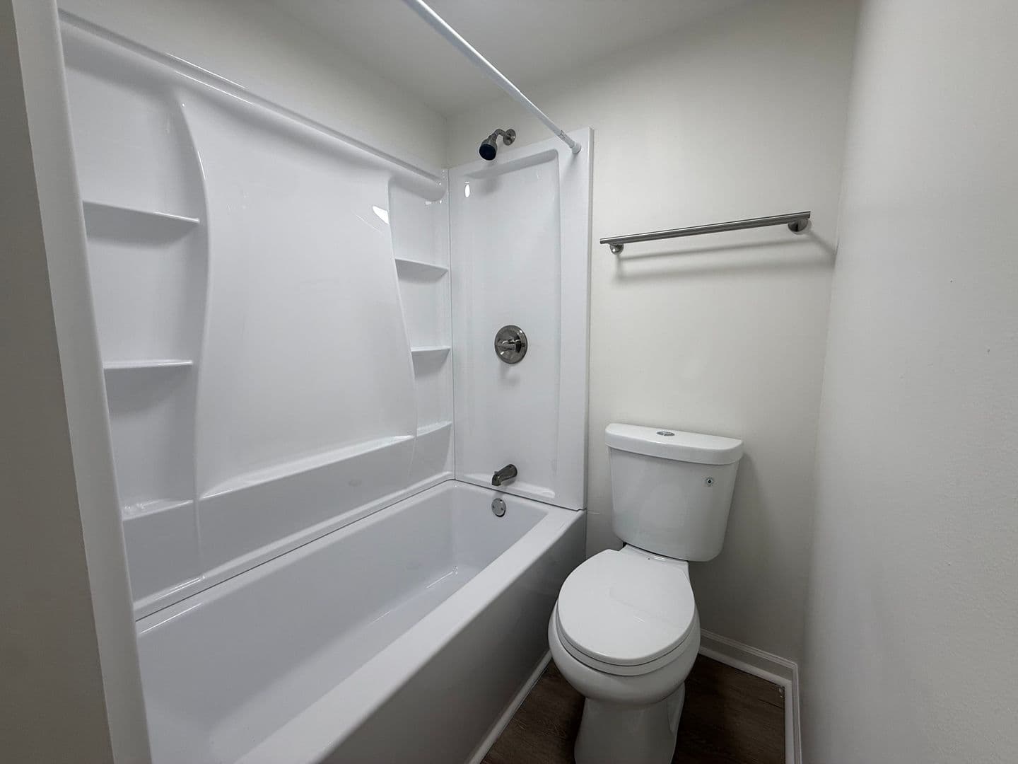 Cincinnati Apartment: 8356 Anthony Wayne Ave