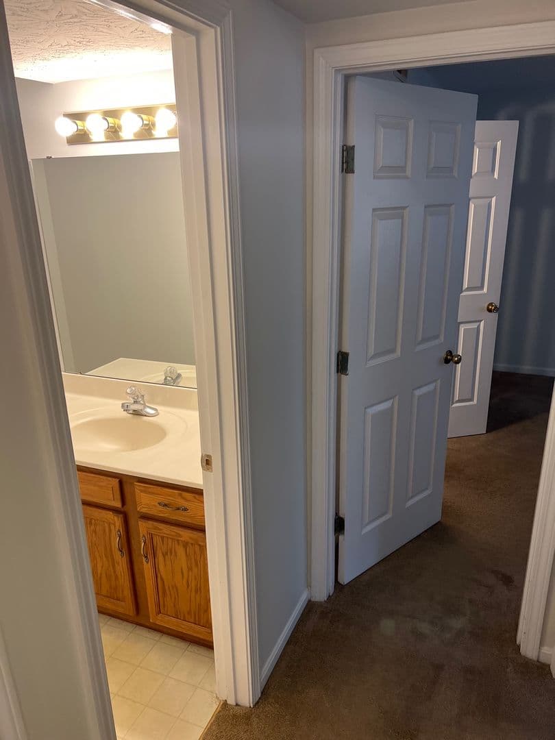 Crescent Springs Apartment: 634 Spille Ct.