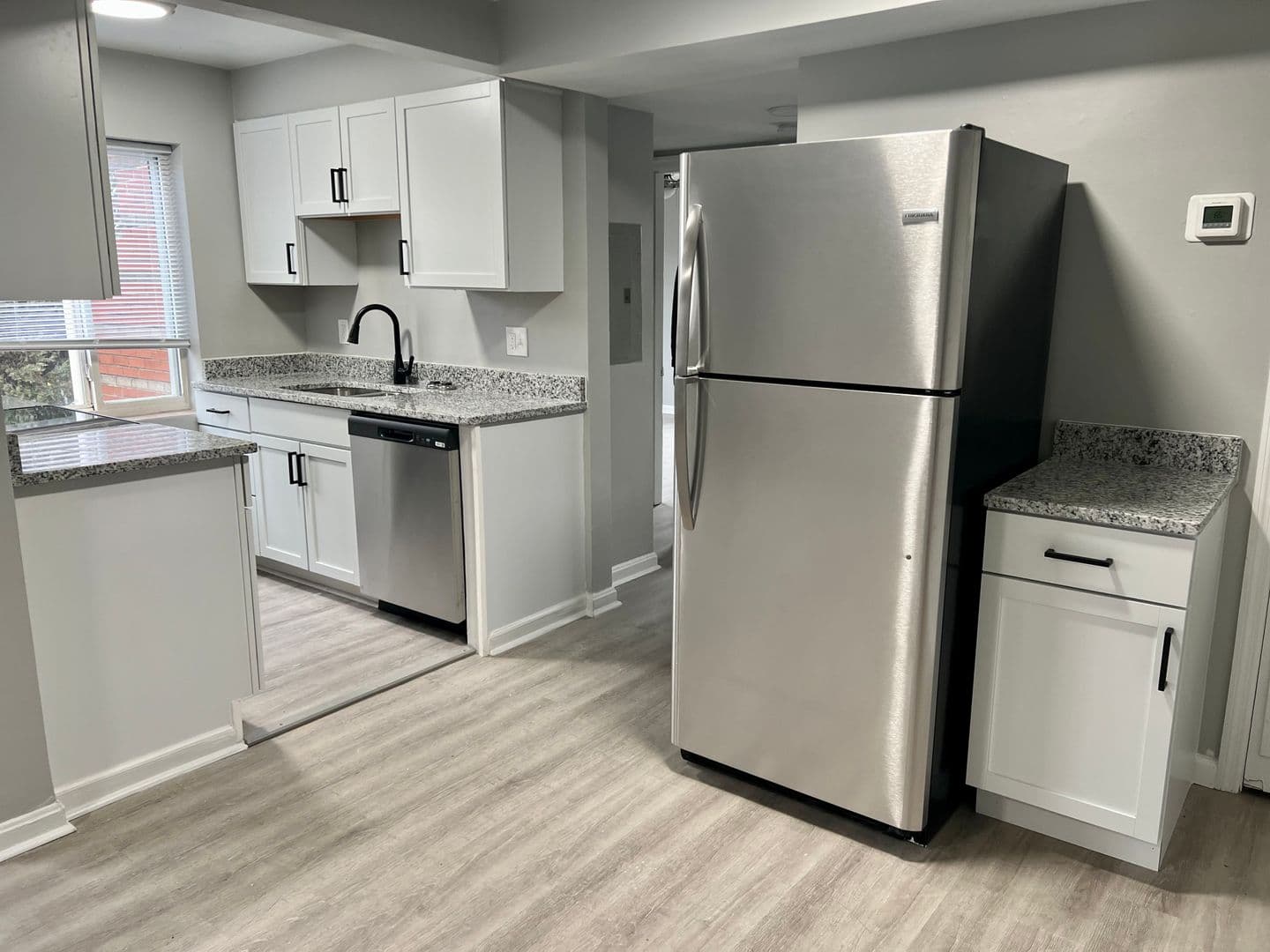 Park Hills Apartment: 1215 Elberta Cr.