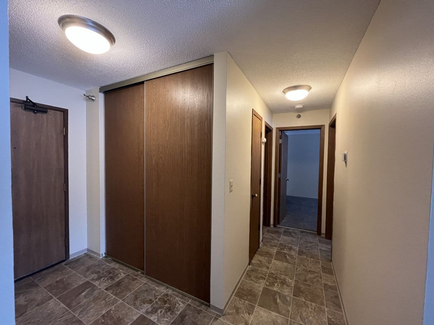 Lauderdale Apartment: 1611 Pleasant Street