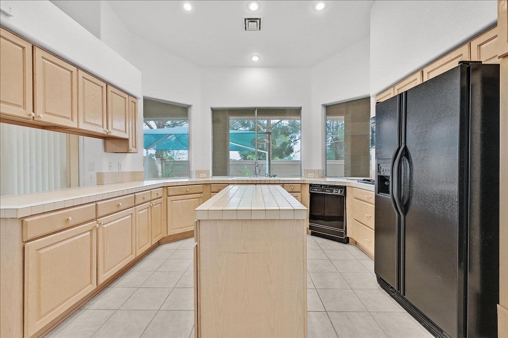 Las Vegas House: 1444 Castle Crest Dr