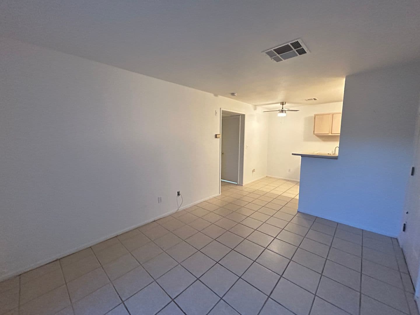 Las Vegas Condo: 5111 Lindell Rd Unit 103