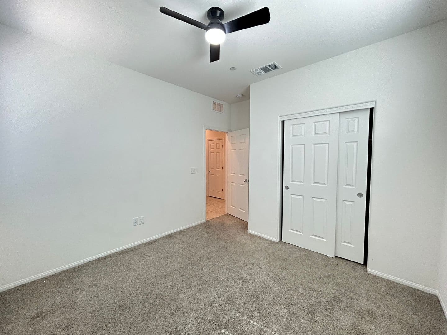 Henderson House: 661 Foam Flower Ln
