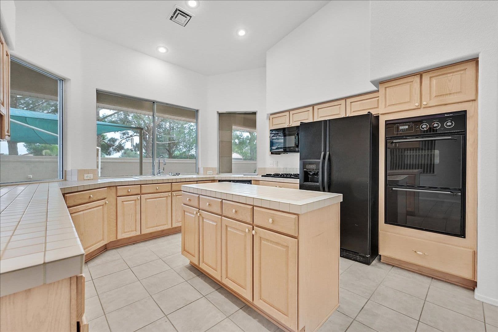 Las Vegas House: 1444 Castle Crest Dr